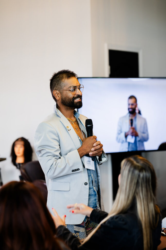 Confidence With Crowns (CWC)Confidence: Hybrid Live Streaming for Hair Education Confidence With Crowns (CWC)Confidence: Hybrid Live Streaming for Hair Education